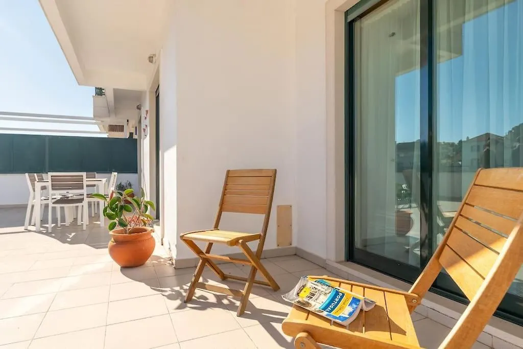 Cascais Sunny With Very Spacious Terrace 0*,